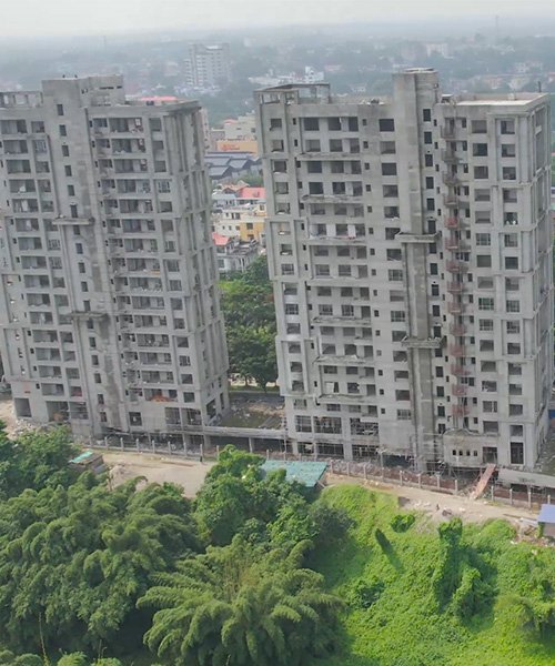 <a href="/our-works#lumina-luxuria">Luxuria</a>